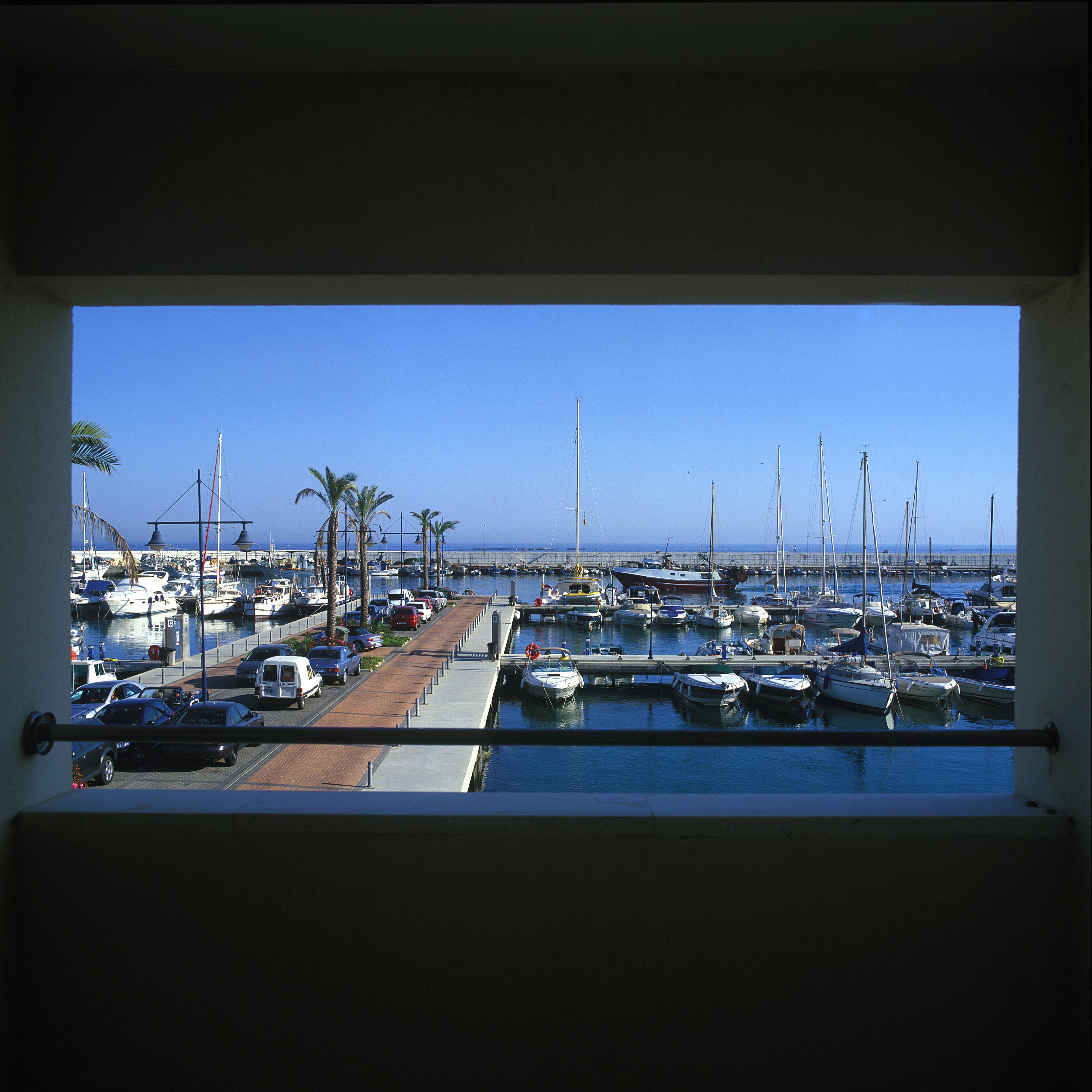 Puerto deportivo Marbella la Bajadilla - Imagen 1
