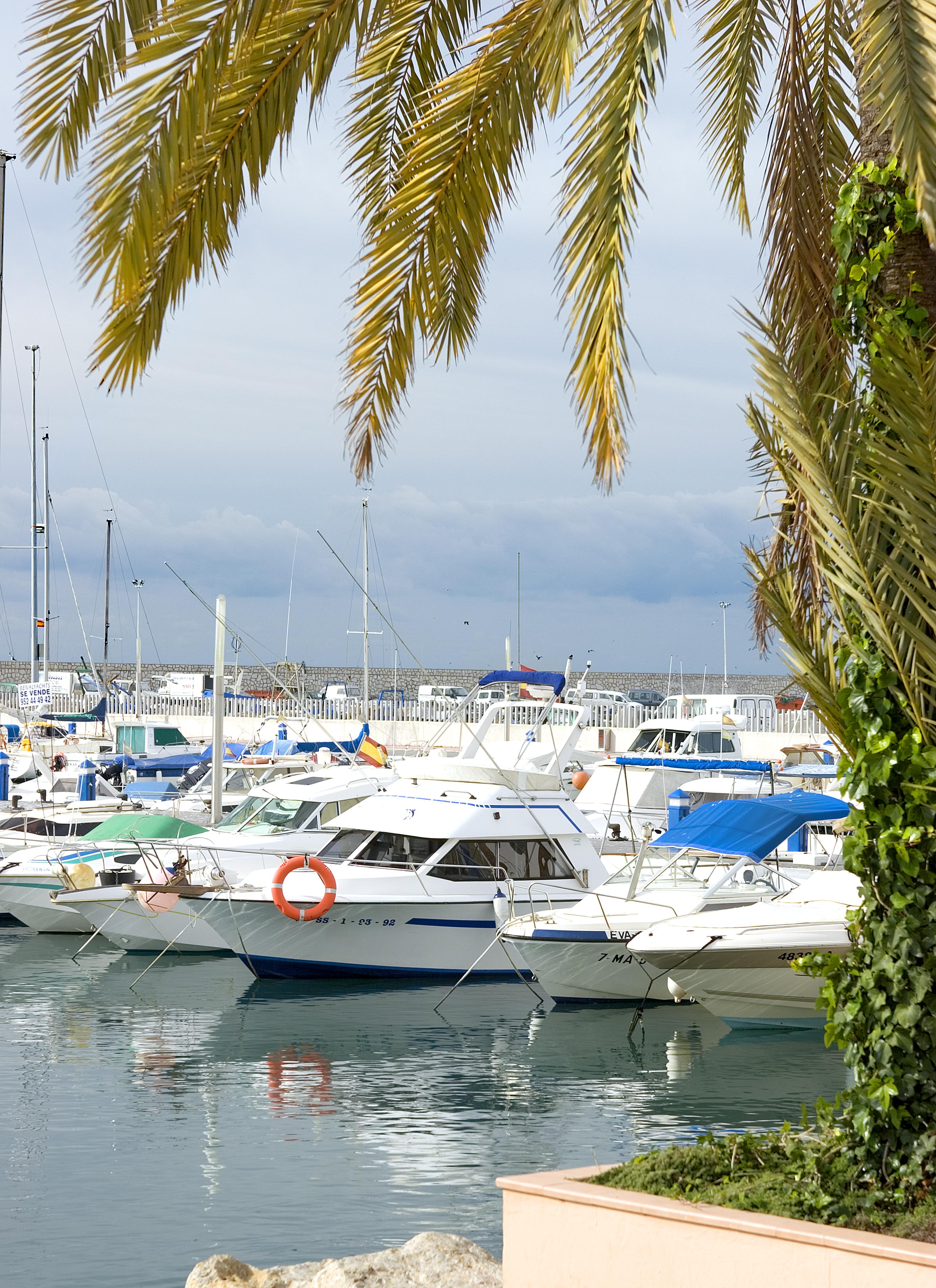 Puerto de Caleta de Vélez 