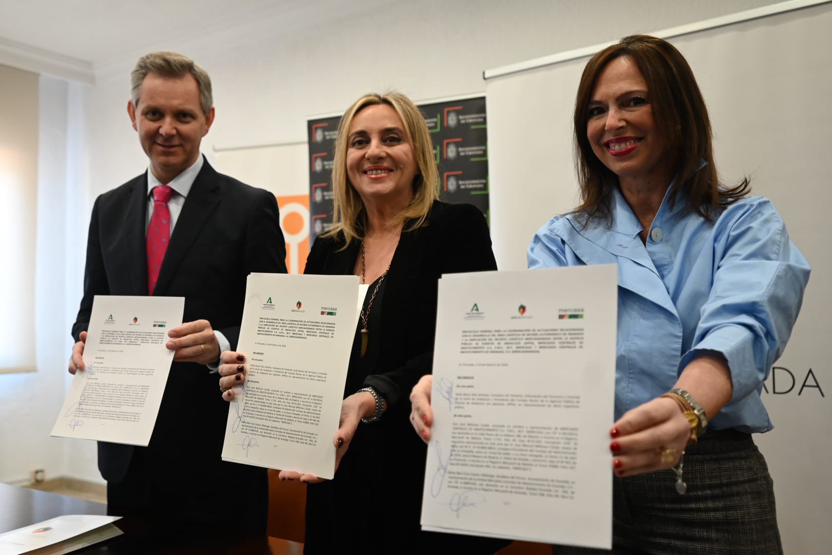 LA JUNTA APUESTA POR EL ÁREA LOGÍSTICA DE GRANADA MEDIANTE LA COOPERACIÓN CON MERCAGRANADA Y MERCASA 